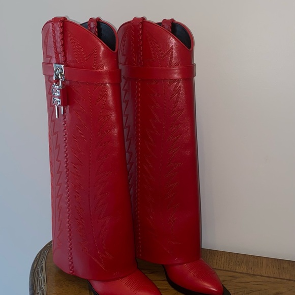 Givenchy Shark Lock Cowboy Boots - Picture 4 of 13